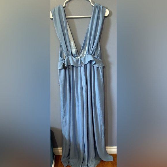 NWT Embrace the Romance Light Blue Backless Wide-Leg Jumpsuit - Picture 6 of 7